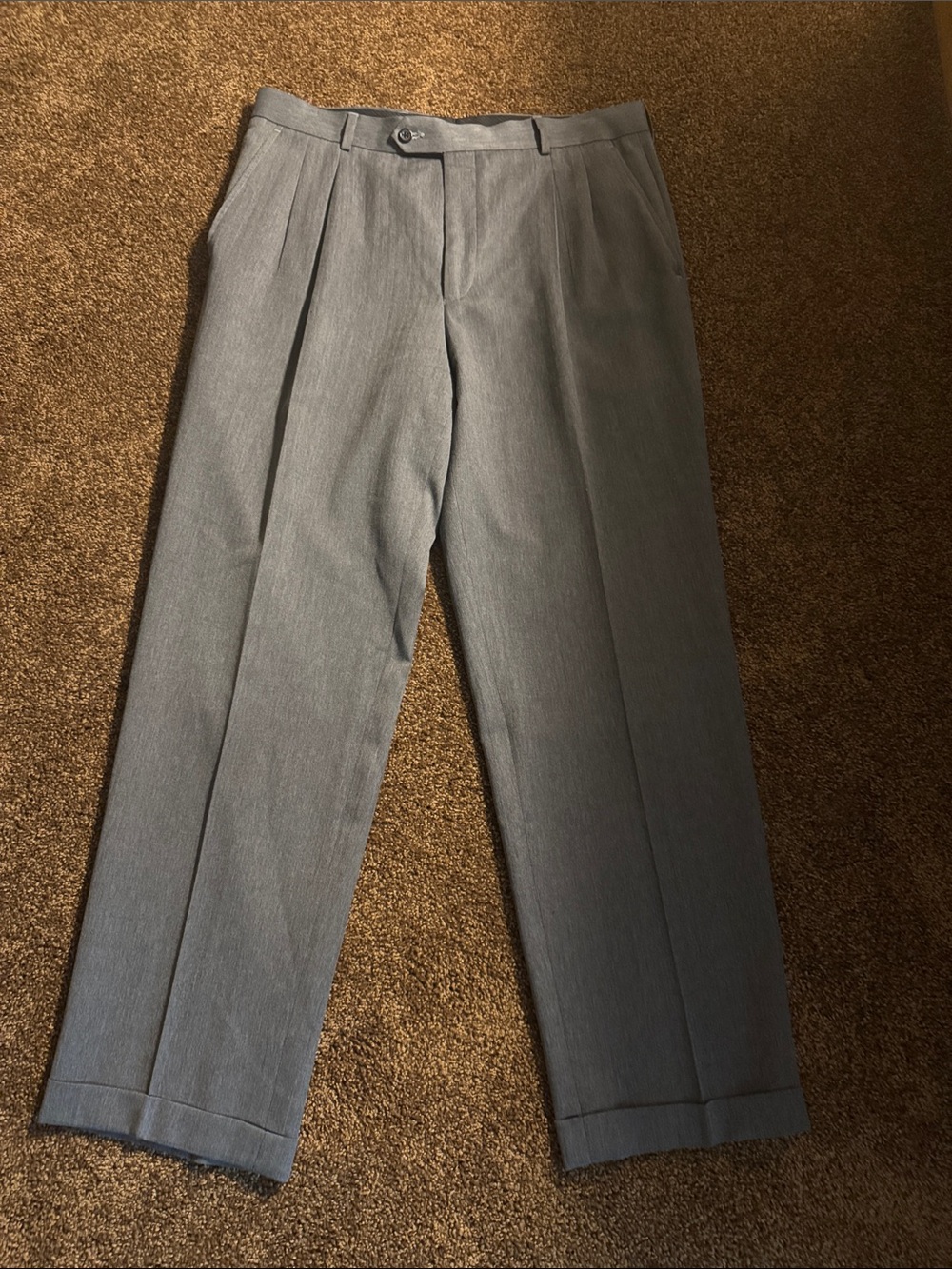 Stafford Gray Pleated Dress Pants